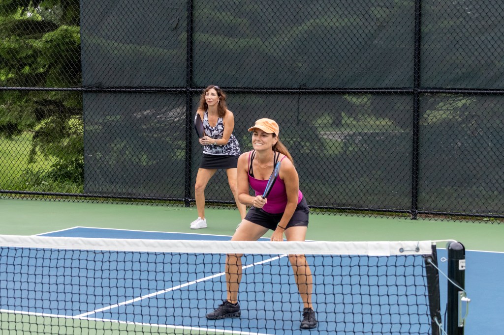 5 Biggest Mistakes Beginner Pickleball Players Make (And How to Avoid&nbsp;Them!)